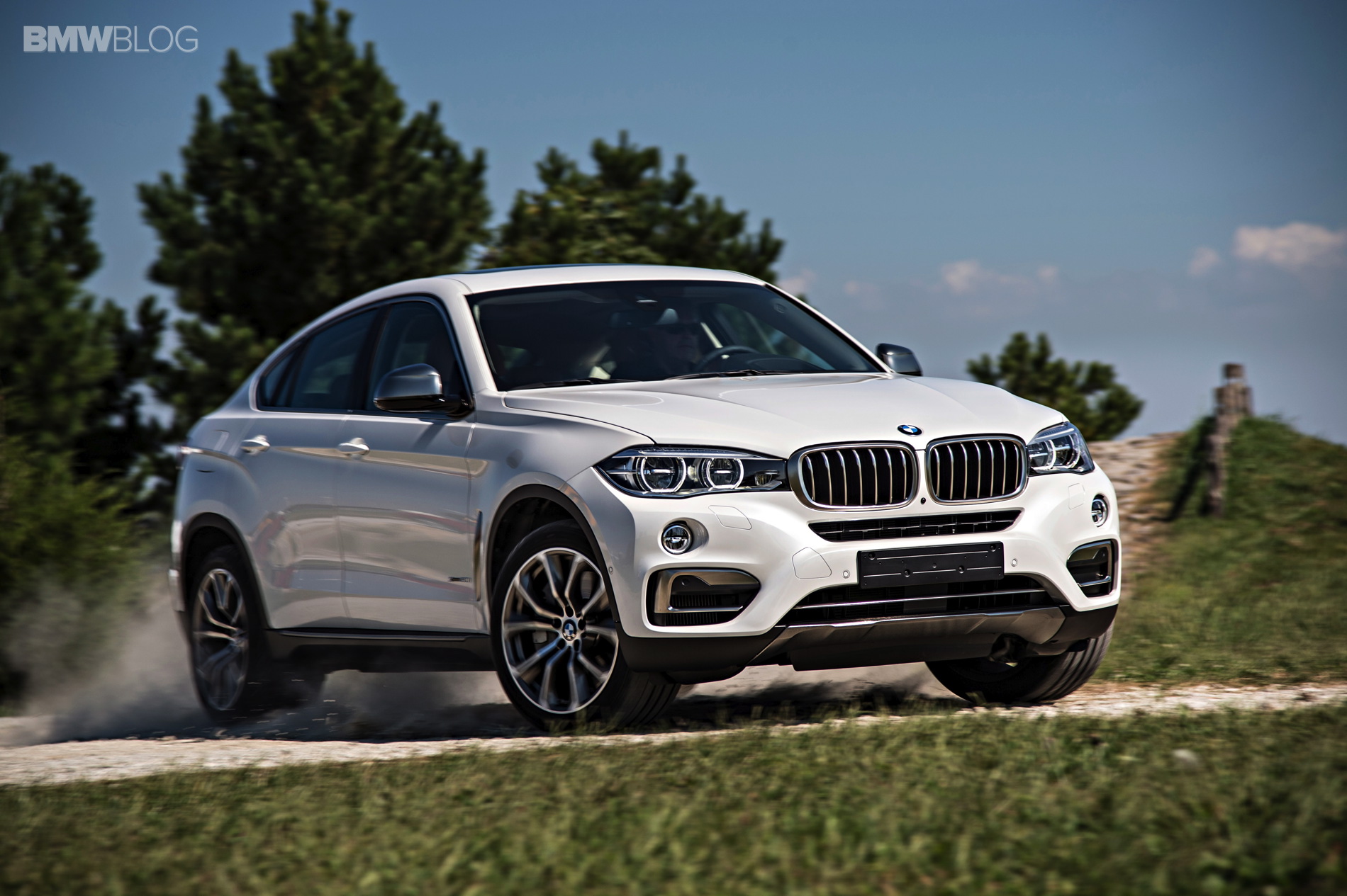 Bmw x6 m offroad #1