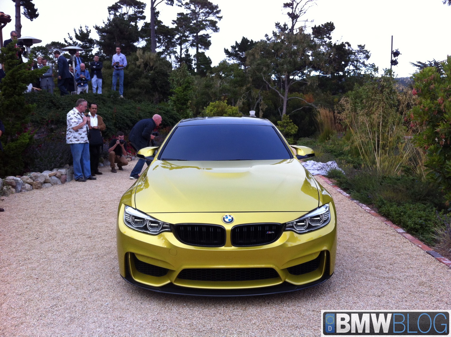 bmw-concept-m4-coupe-pebble-beach-06.jpg