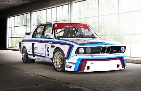 BMW M5 CSL photos